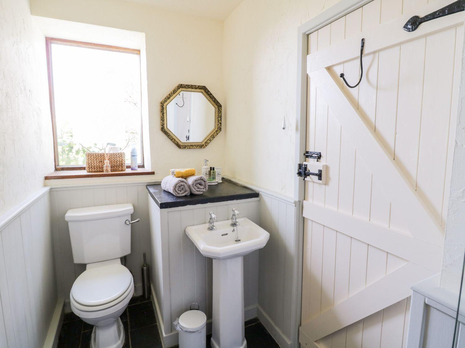 Pandy Farmhouse - Panoramic Mountain Views Within Snowdonia'S National Park - 4X4 Recommended Dolgellau Exterior photo